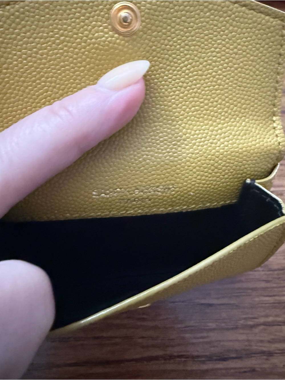 Saint Laurent Green Pebbled Leather Envelope Card Case with Gold YSL Logo - Picture 4 of 11
